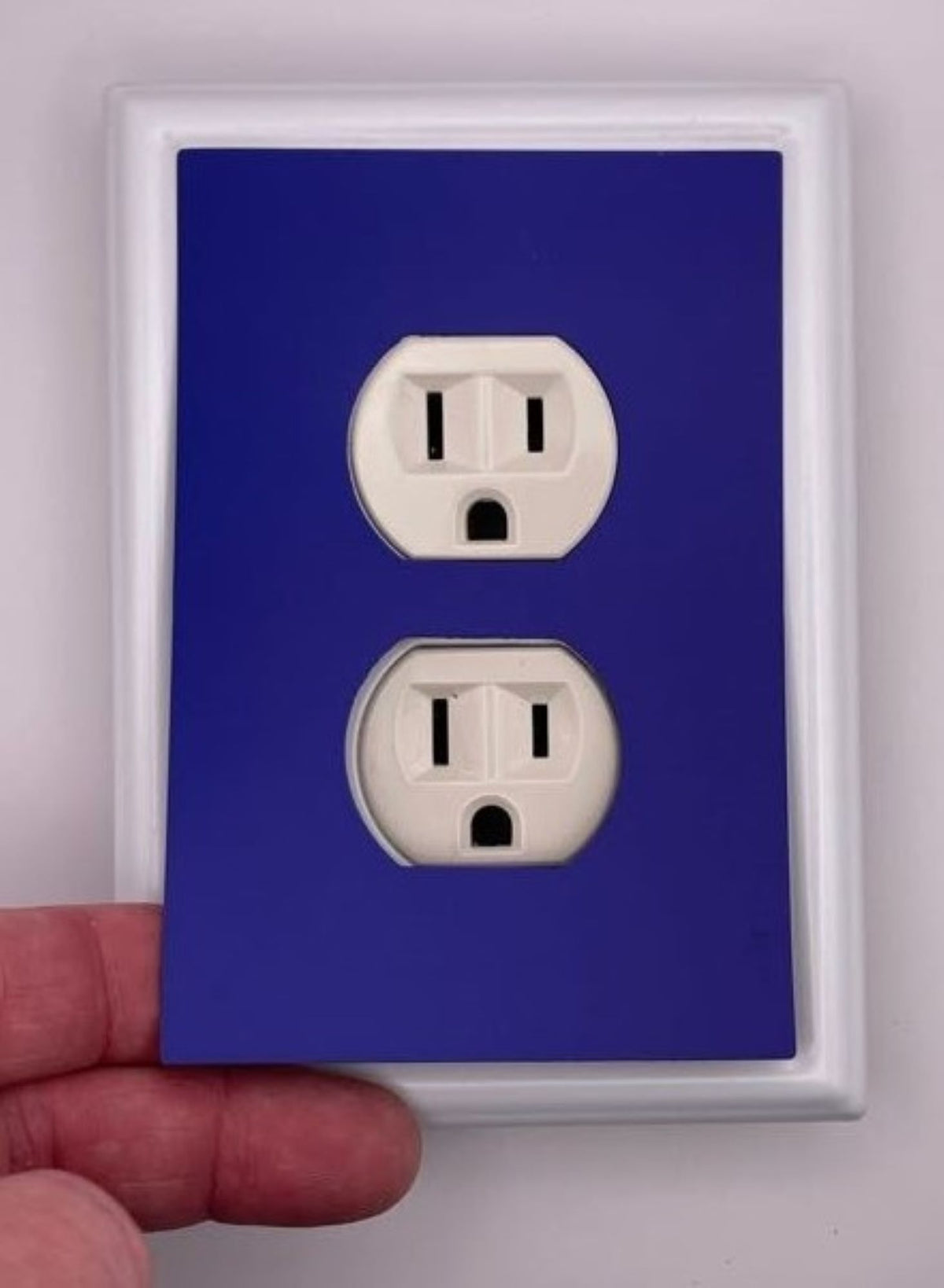 Solid Reflex Blue Decorative Magnetic Insert