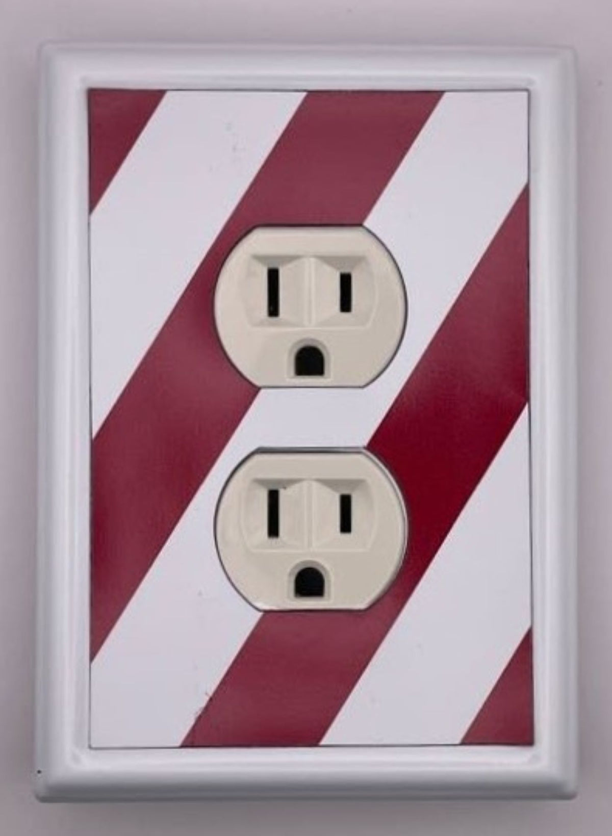 Magenta Stripes Decorative Magnetic Insert