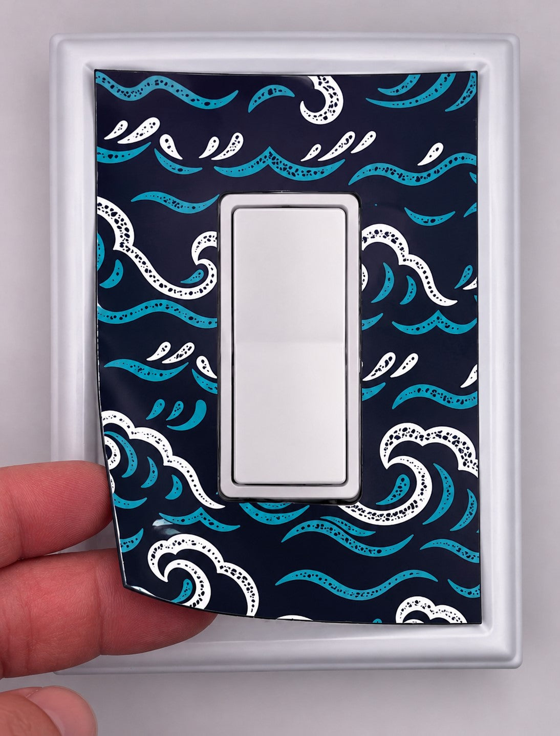 Blue Waves Decorative Magnetic Insert
