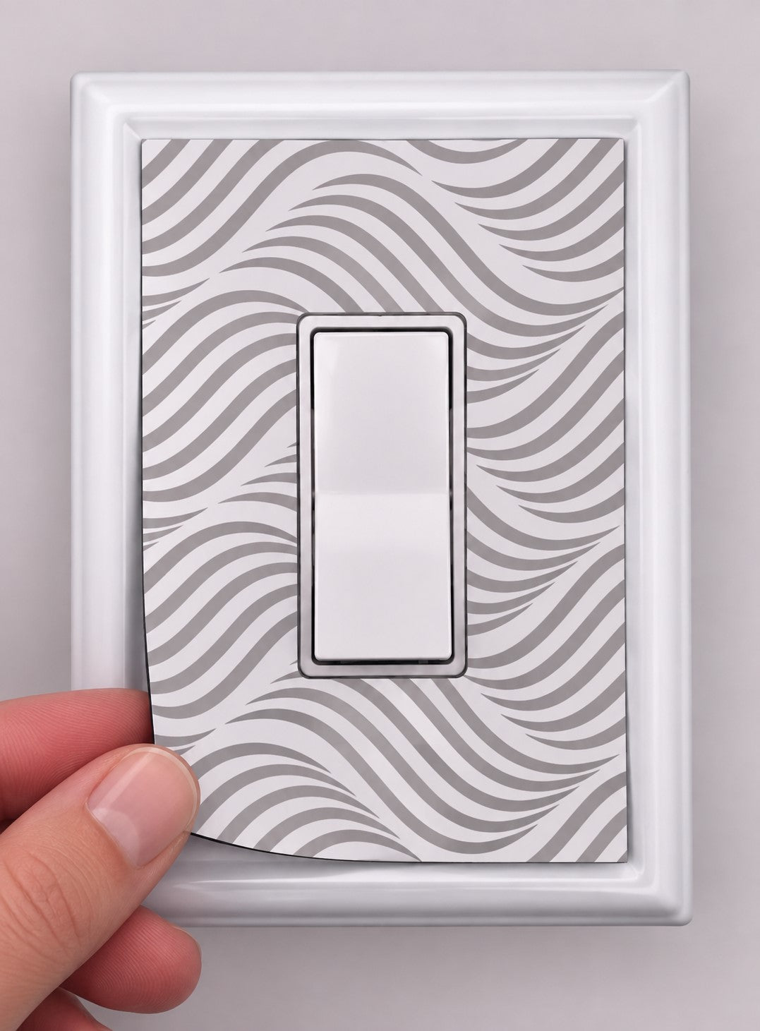 Wavy Gray Decorative Magnetic Insert