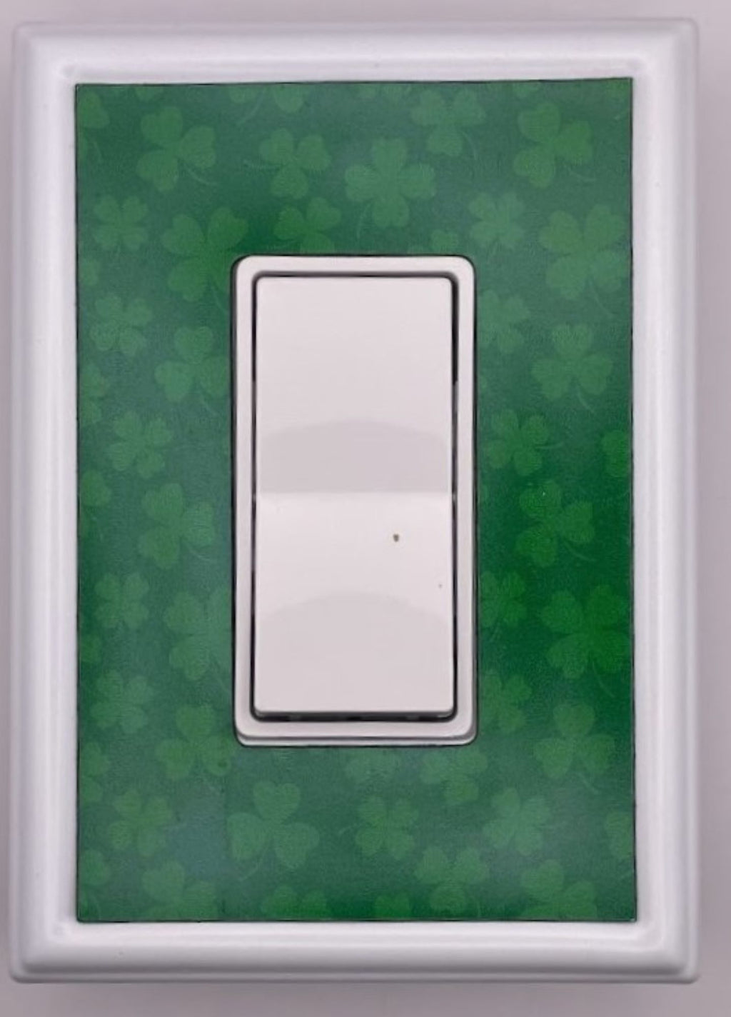 Shamrocks Decorative Magnetic Insert