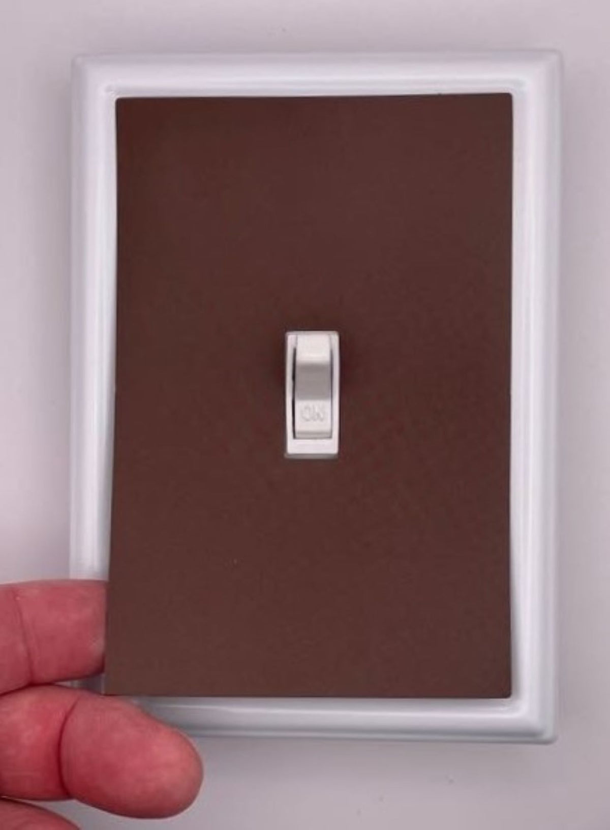 Solid Brown Decorative Magnetic Insert