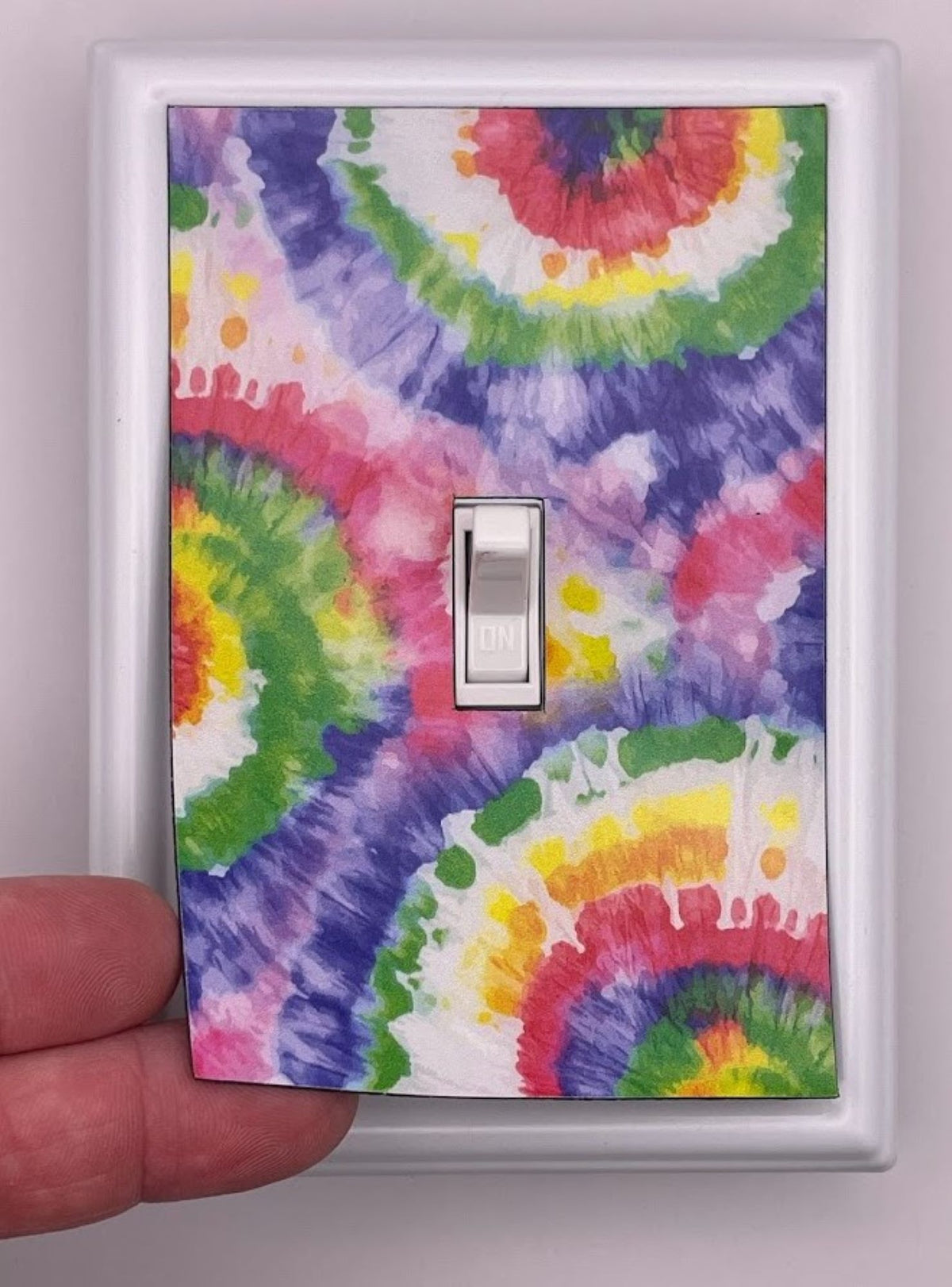 Tie Dye Decorative Magnetic Insert