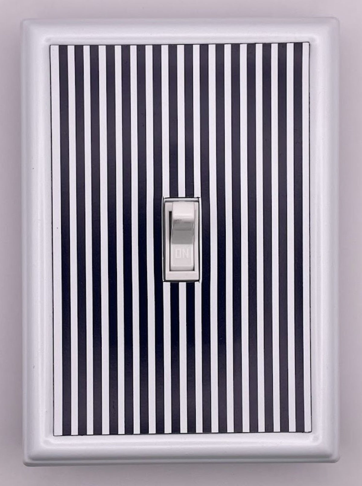 Blue Stripes Decorative Magnetic Insert