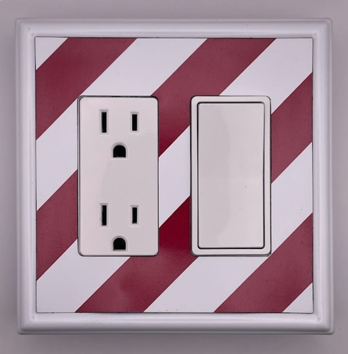 Magenta Stripes Decorative Magnetic Insert