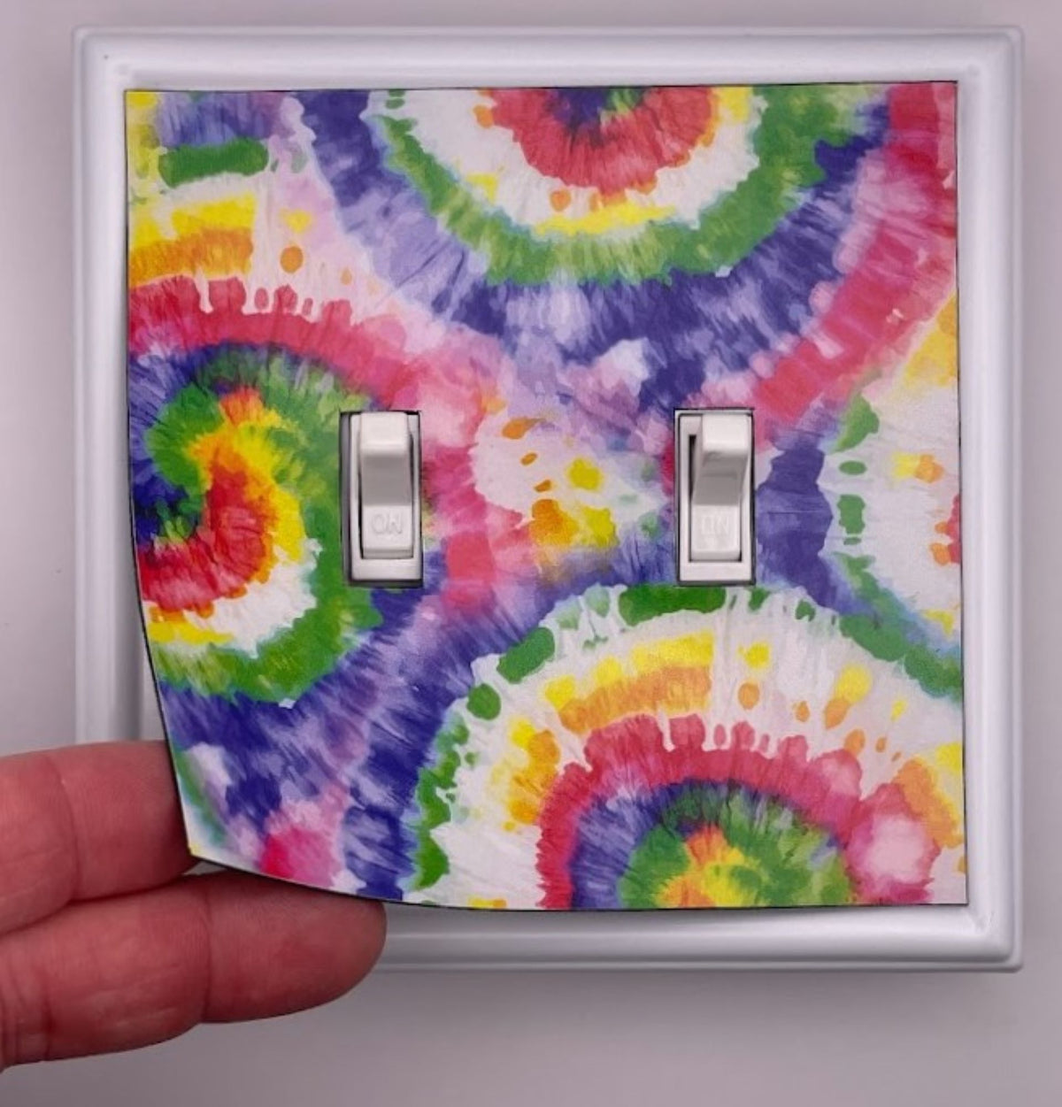 Tie Dye Decorative Magnetic Insert