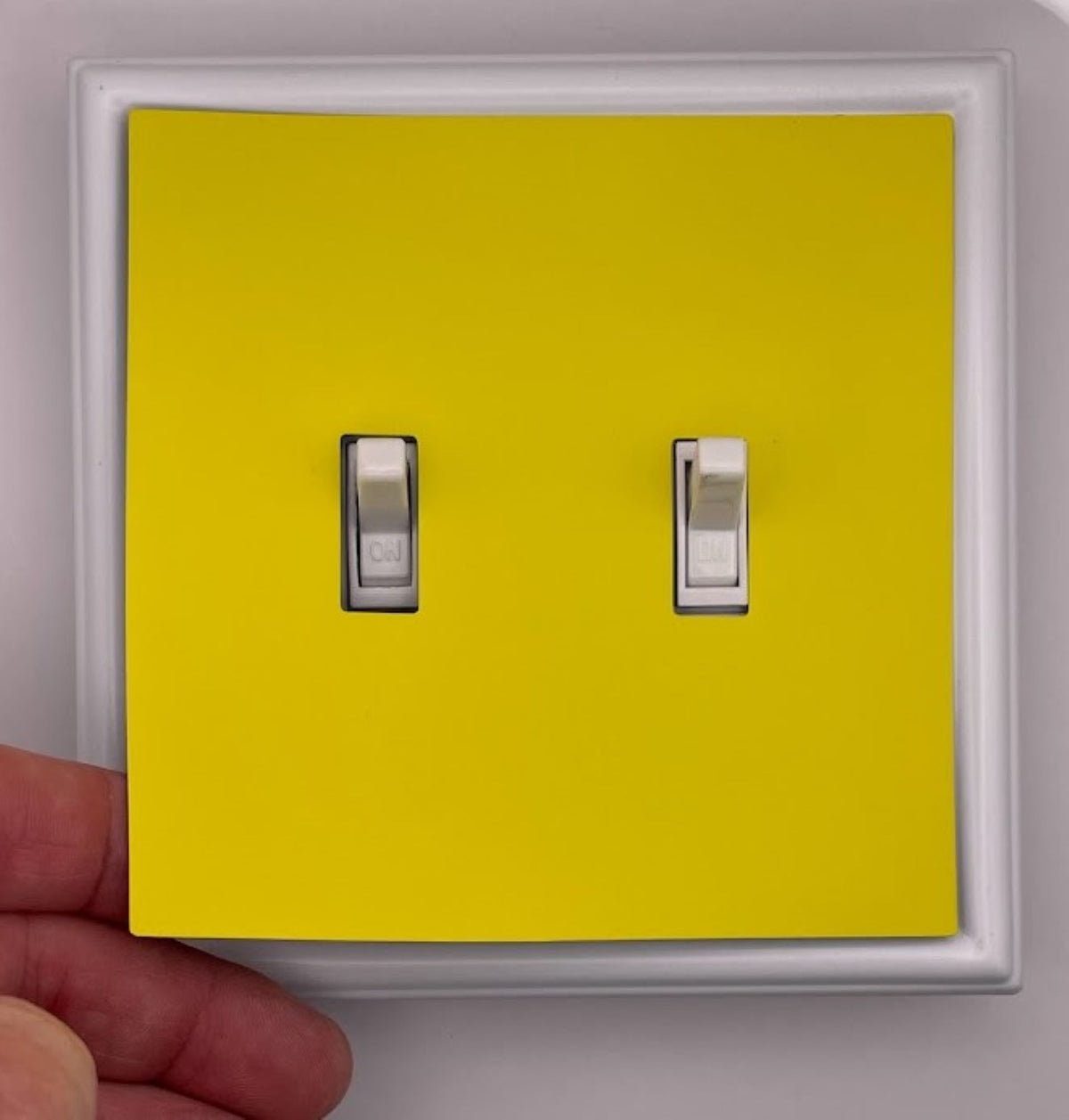 Solid Yellow Decorative Magnetic Insert