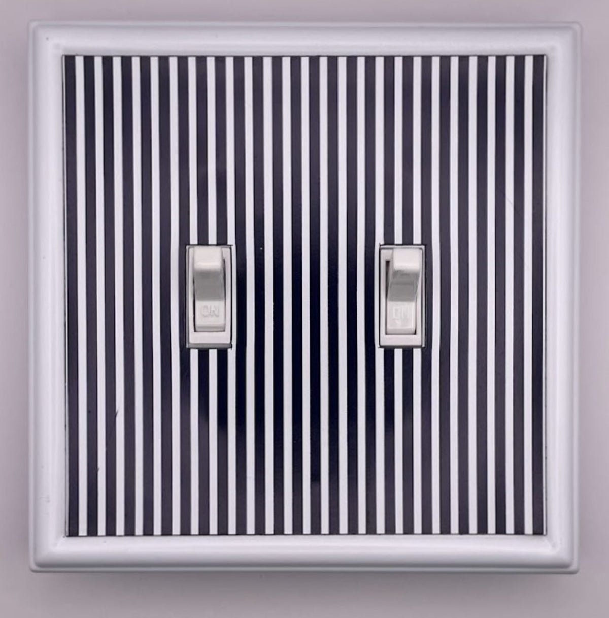 Blue Stripes Decorative Magnetic Insert